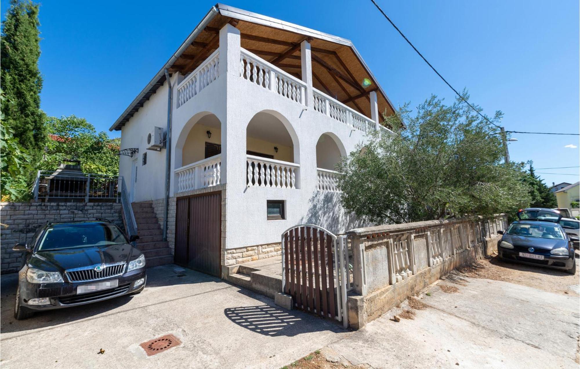 Nice Apartment In Susnjar Ii, Krusevo With Wifi Экстерьер фото